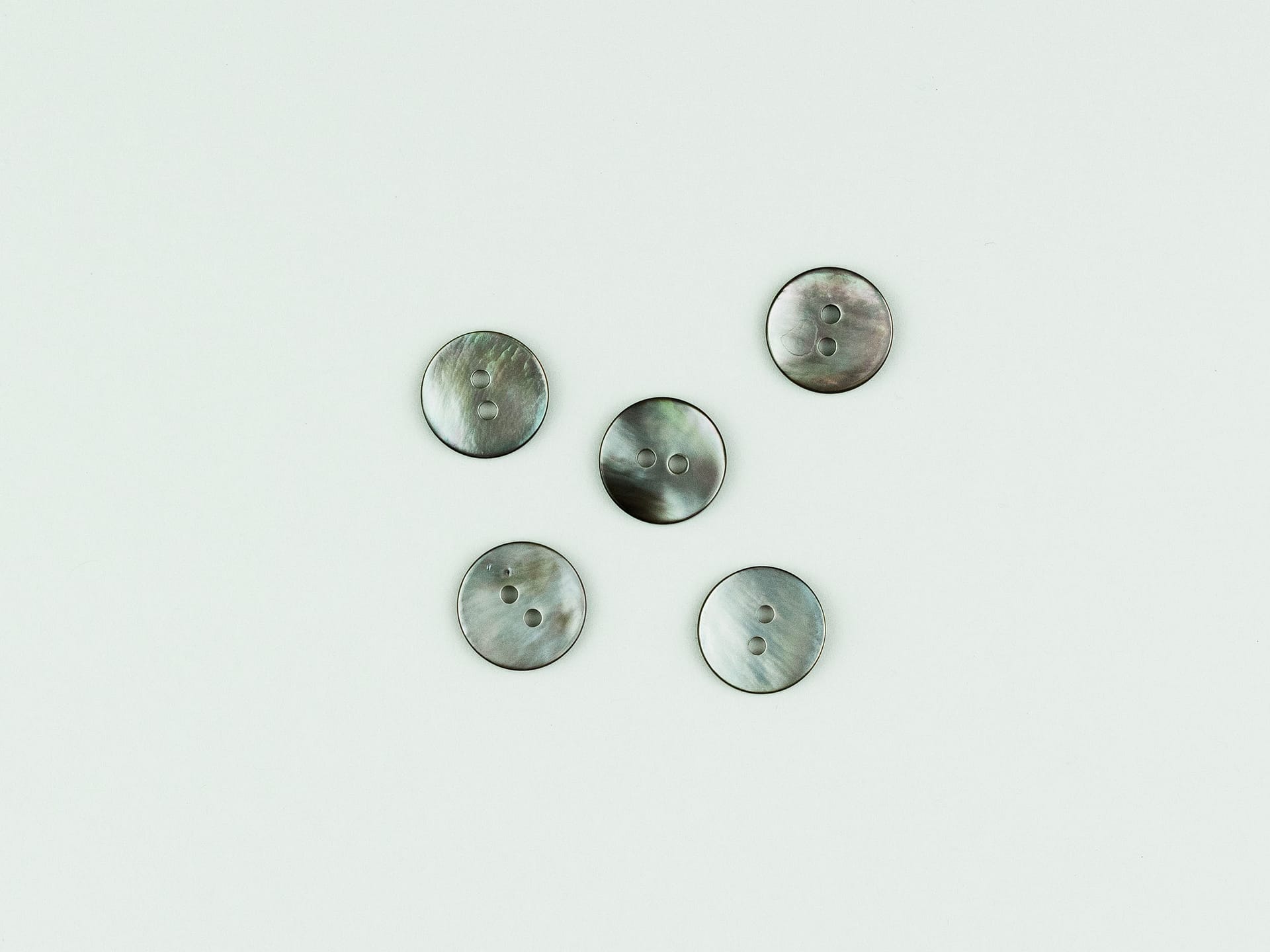 Pearly textured abalone shell buttons 15mm